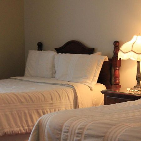 GrandʼMère Auberge Le Flores מראה חיצוני תמונה