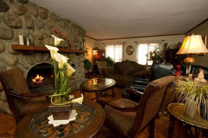 GrandʼMère Auberge Le Flores מראה חיצוני תמונה